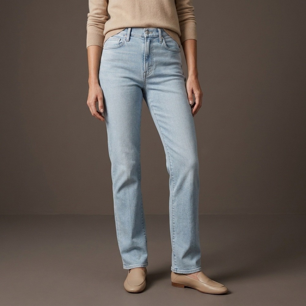 NWOT MOTHER Womens The Kick It Jeans 27 Light Blue Denim Minimalist Q0005-1008